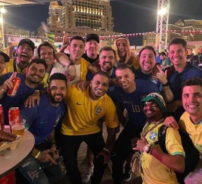 Parças de Neymar compareceram à festa antes do jogo. (Imagem: Reprodução)